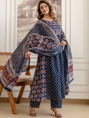 women ethnic motifs printed empire  cotton kurta with trousers & with dupatta 6