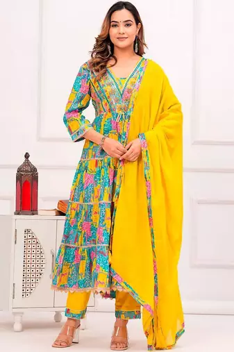 women ethnic motifs printed tiered thread work kurta with trousers & with dupatta