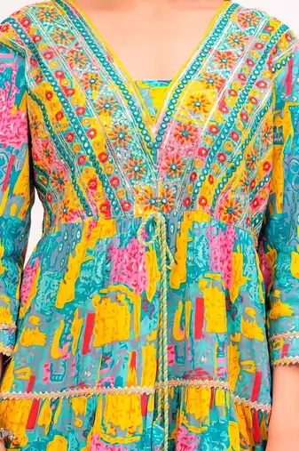 women ethnic motifs printed tiered thread work kurta with trousers & with dupatta