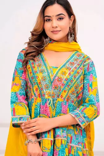 women ethnic motifs printed tiered thread work kurta with trousers & with dupatta
