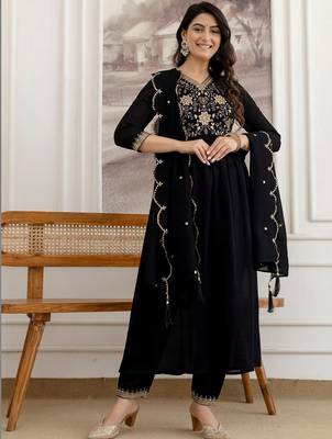 women ethnic motifs embroidered empire sequinned kurta with trousers & with dupatta 1