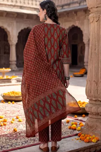 women ethnic motifs printed regular  cotton kurta with trousers & with dupatta