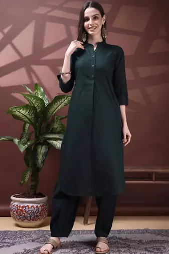 women regular  cotton kurta with trousers