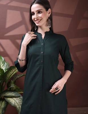 women regular  cotton kurta with trousers 2