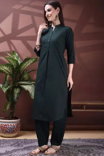 women regular  cotton kurta with trousers