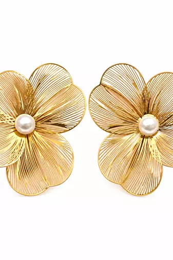 Anti-tarnish filigree petal design, statement studs, women's jewellery, lightweight metal, festive wear