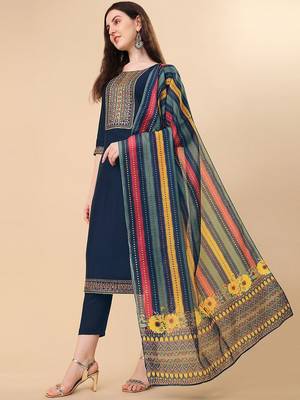 floral embroidered thread work chanderi cotton kurta with trousers & dupatta 4