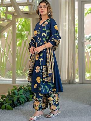 women floral printed regular mirror work  cotton kurta with palazzos & with dupatta 6