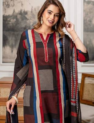 women embroidered sequinned  cotton kurta with trousers & with dupatta 2