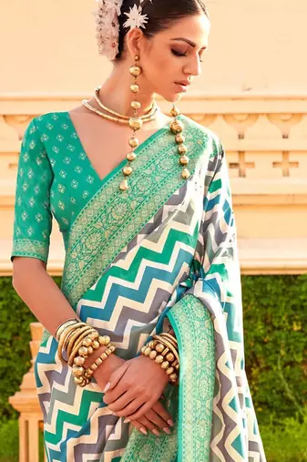 Green zari silk blend banarasi saree