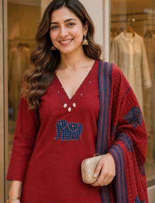 women ethnic motifs regular  cotton kurta with trousers & with dupatta 2
