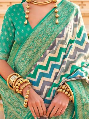 Green zari silk blend banarasi saree 4
