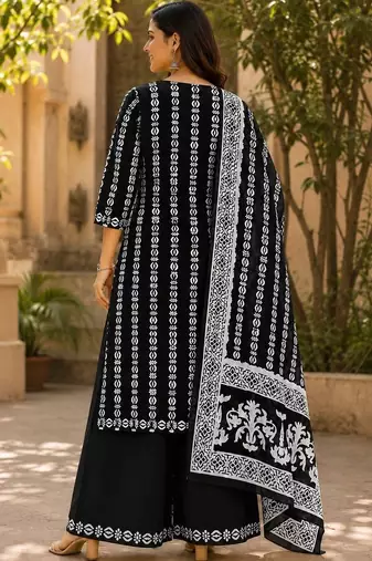 women ethnic motifs printed regular  cotton kurta with palazzos & with dupatta