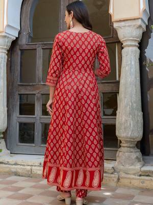 women ethnic motifs printed empire  cotton kurta with trousers & with dupatta 7