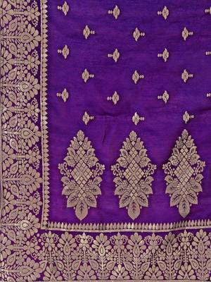embroidered regular chanderi cotton kurta with trousers & dupatta 3