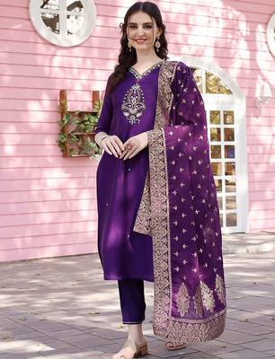 embroidered regular chanderi cotton kurta with trousers & dupatta 6