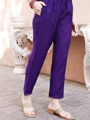 embroidered regular chanderi cotton kurta with trousers & dupatta 7