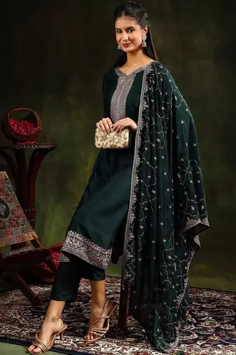 women ethnic motifs embroidered regular kurta with trousers & with dupatta