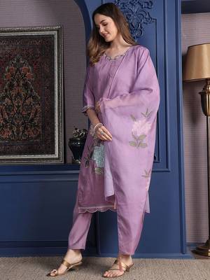 floral embroidered  cotton straight kurta with trousers & dupatta 4