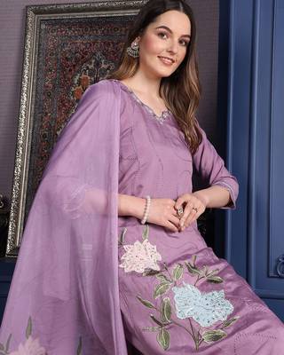 floral embroidered  cotton straight kurta with trousers & dupatta 7