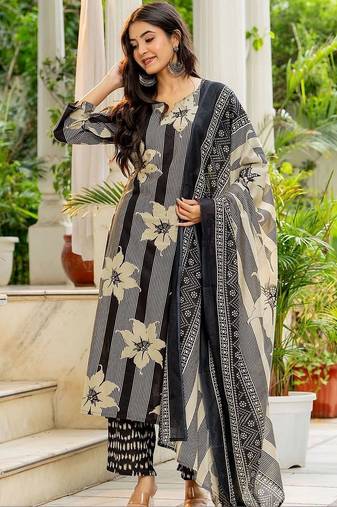 women floral printed regular  cotton kurta with trousers & with dupatta