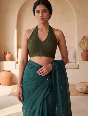Green embellished sequinned  cotton designer khadi saree 5