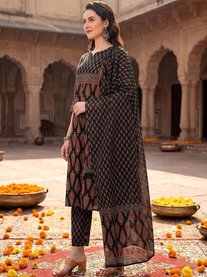 women ethnic motifs printed regular beads and stones  cotton kurta with trousers & with