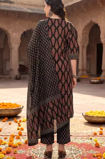 women ethnic motifs printed regular beads and stones  cotton kurta with trousers & with