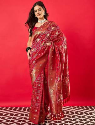 Red bandhani woven design zari border saree 2
