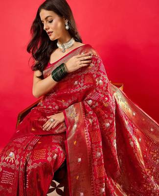 Red bandhani woven design zari border saree 5