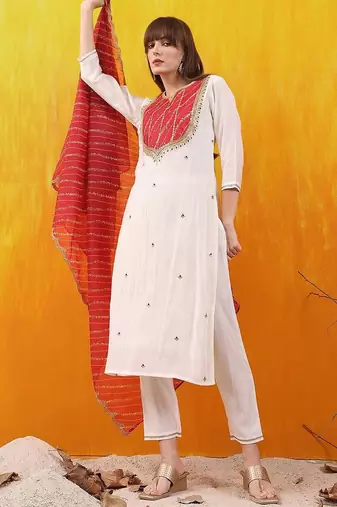women embroidered kurta with trousers & dupatta
