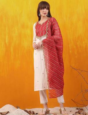 women embroidered kurta with trousers & dupatta 6