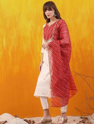 women embroidered kurta with trousers & dupatta 7
