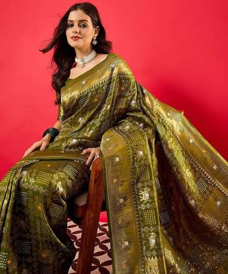 Green green bandhani woven design bandhani saree 4