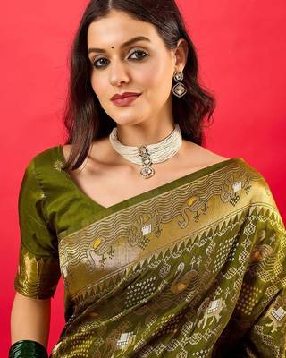 Green green bandhani woven design bandhani saree 5