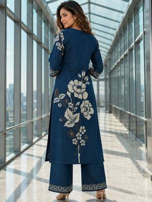 women floral printed regular thread work chanderi cotton kurta with palazzos 2
