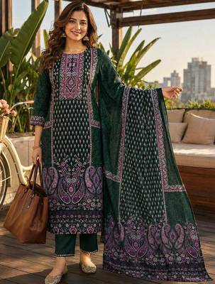 women ethnic motifs printed regular  silk kurta with trousers & with dupatta 1