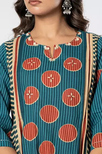 women printed regular thread work  cotton kurta with palazzos & with dupatta