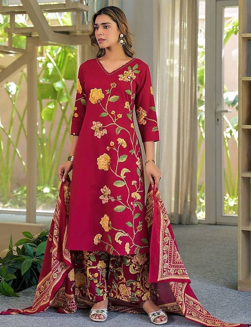 women floral embroidered regular thread work  cotton kurta with palazzos & with dupatta