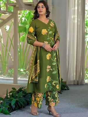 women floral embroidered regular thread work  cotton kurta with palazzos & with dupatta 3