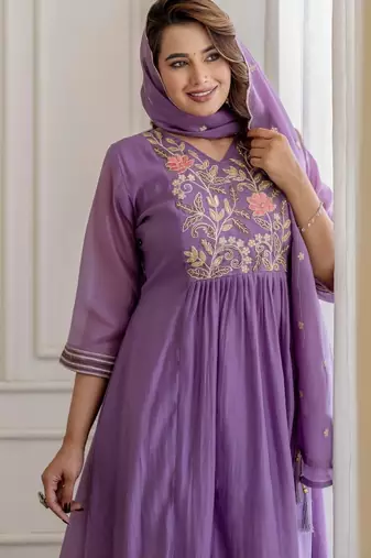 women floral embroidered angrakha thread work chanderi silk kurta with trousers & with dupatta