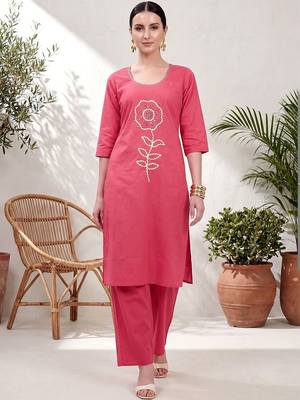 women ethnic motifs embroidered regular thread work  cotton kurta with trousers 4