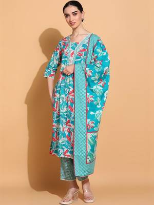 women floral printed  cotton kurta with trousers & with dupatta 7