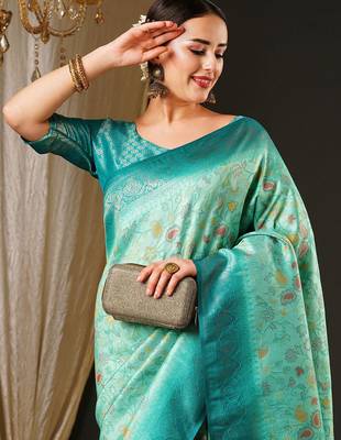 Blue blue & red ethnic motifs woven design zari kanjeevaram saree 3