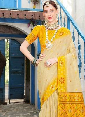 Cream cream-coloured & yellow ethnic motif woven design zari saree 2