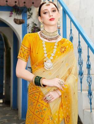 Cream cream-coloured & yellow ethnic motif woven design zari saree 4