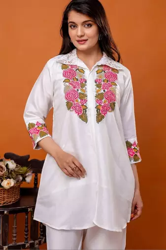 women floral embroidered regular thread work kurta with palazzos