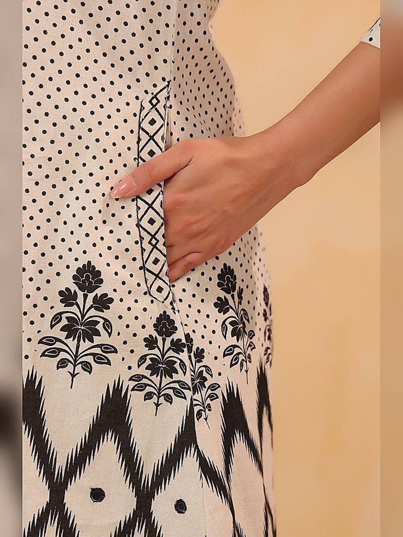 women printed regular  cotton kurta with trousers