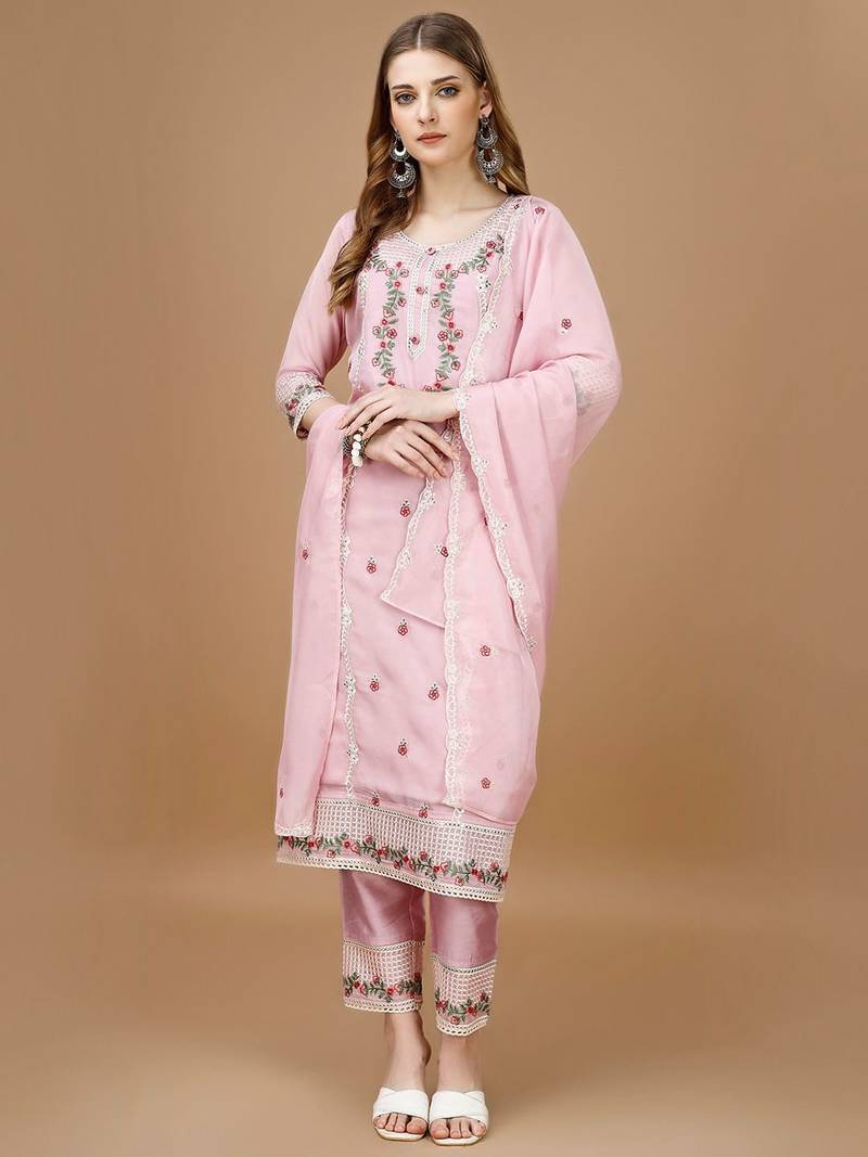 women floral embroidered regular thread work kurta with trousers & with dupatta