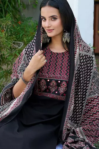 women ethnic motifs printed regular mirror work  cotton kurta with trousers & with dupatta